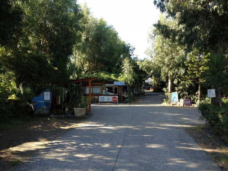 拉弗斯塔斯库拉露营地 SantʼAlessio Siculo 外观 照片