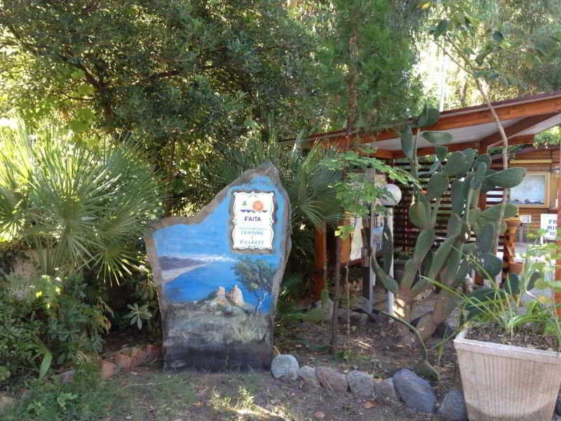 拉弗斯塔斯库拉露营地 SantʼAlessio Siculo 外观 照片